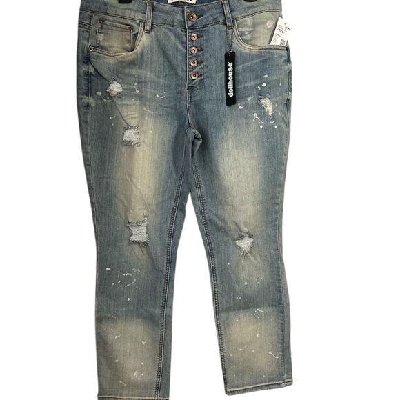 Dollhouse Other - NWT! Dollhouse Junior Girl sz 15 Blue Jean distressed rips & paint Capri skinny